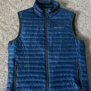 Eddie Bauer Men’s Downlighting Vest